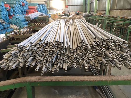 444 Stainless Steel Round Tubing ASTM A268 ASME SA268 Seamless Steel Tubes
